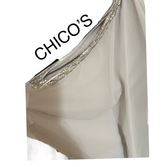 CHICO’S BLOUSE SIZE 2(L) COLOR LIGHT GREY. BUST ~22.5” LENGTH 24”. - Picture 4 of 12